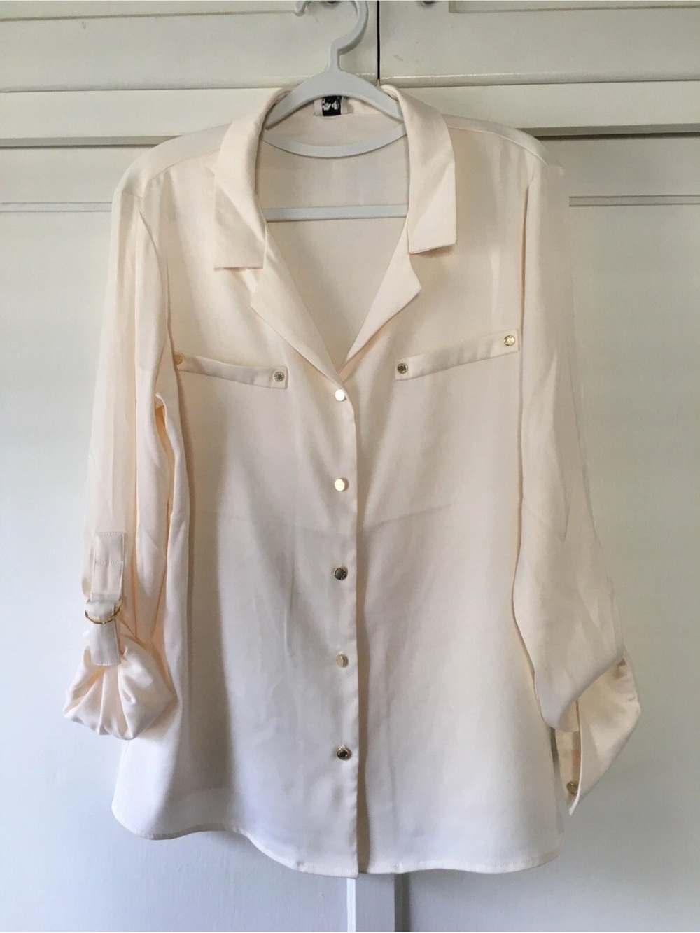 Anne Klein Cream Button-Front Satin Blouse Sz S